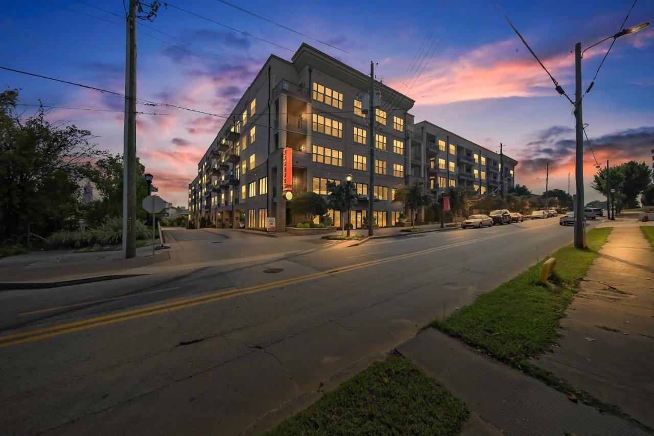 Luxurious West Midtown Condo Condo アトランタ エクステリア 写真